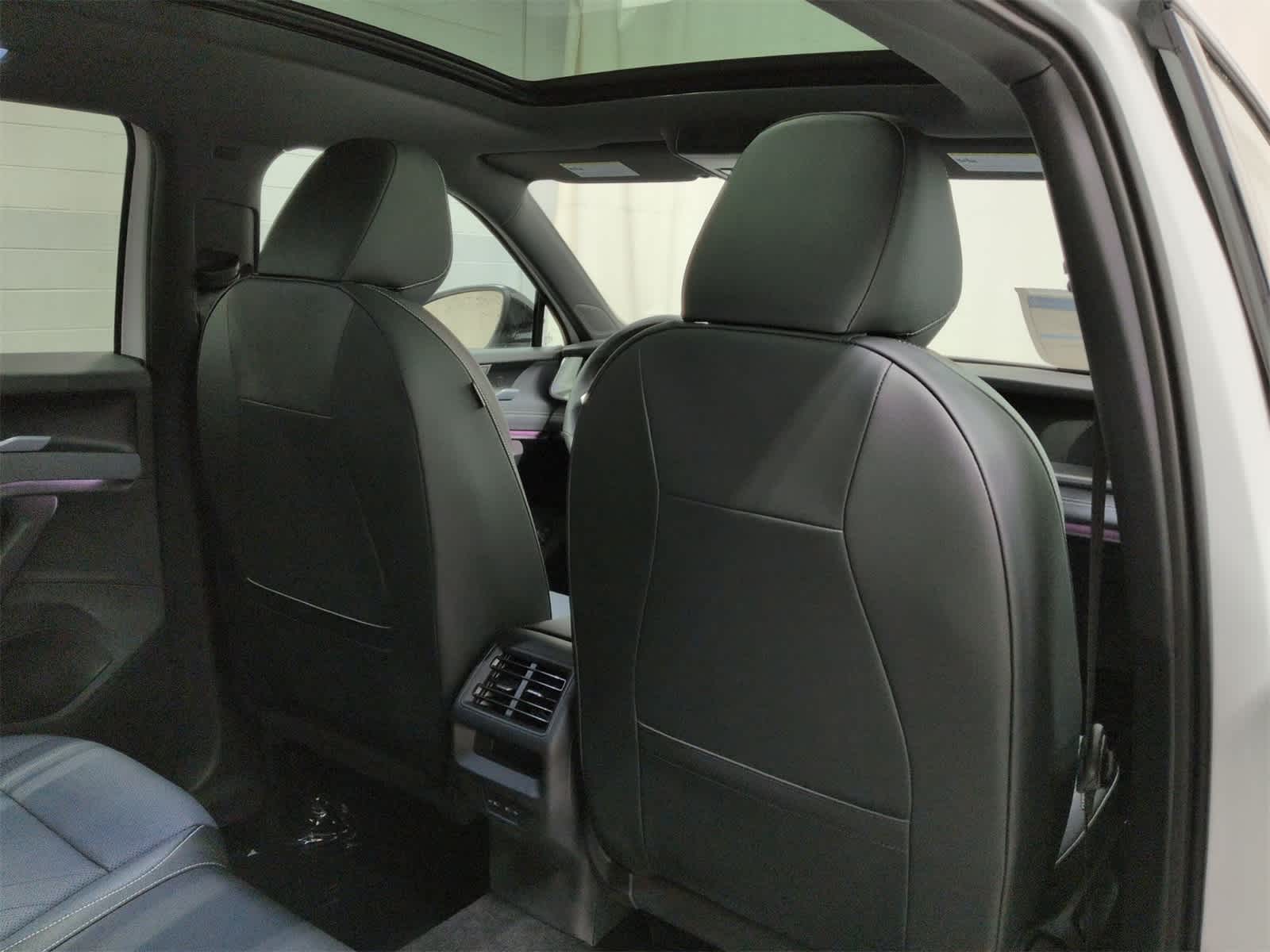 Thumbnail: 2026 Volkswagen Tiguan - 19