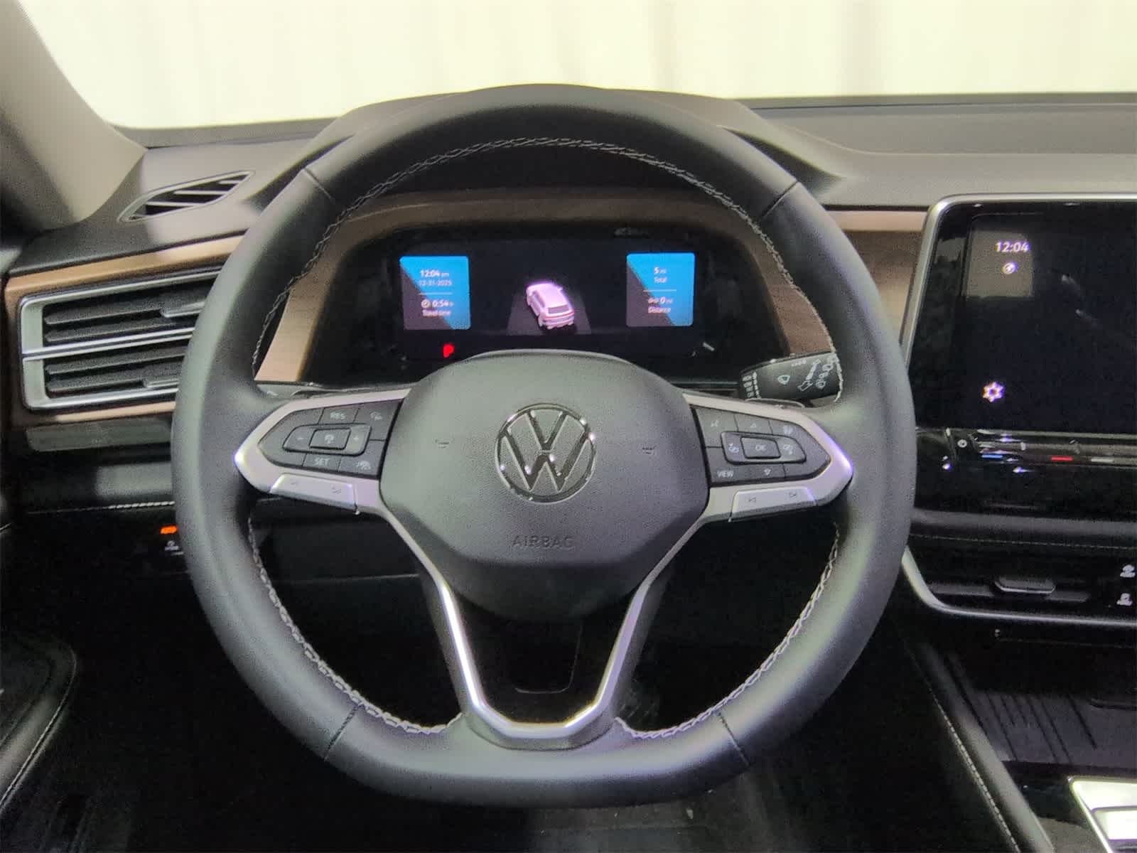 Thumbnail: 2026 Volkswagen Atlas - 25