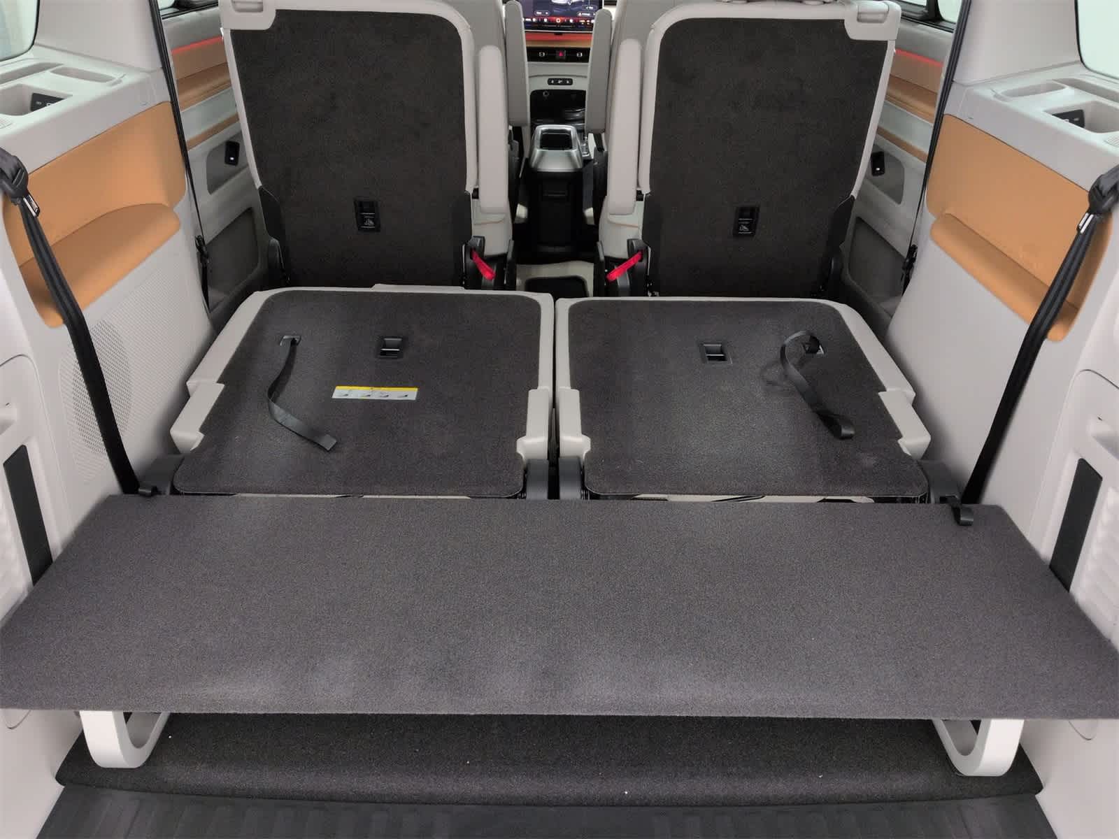 Thumbnail: 2025 Volkswagen ID.Buzz - 36