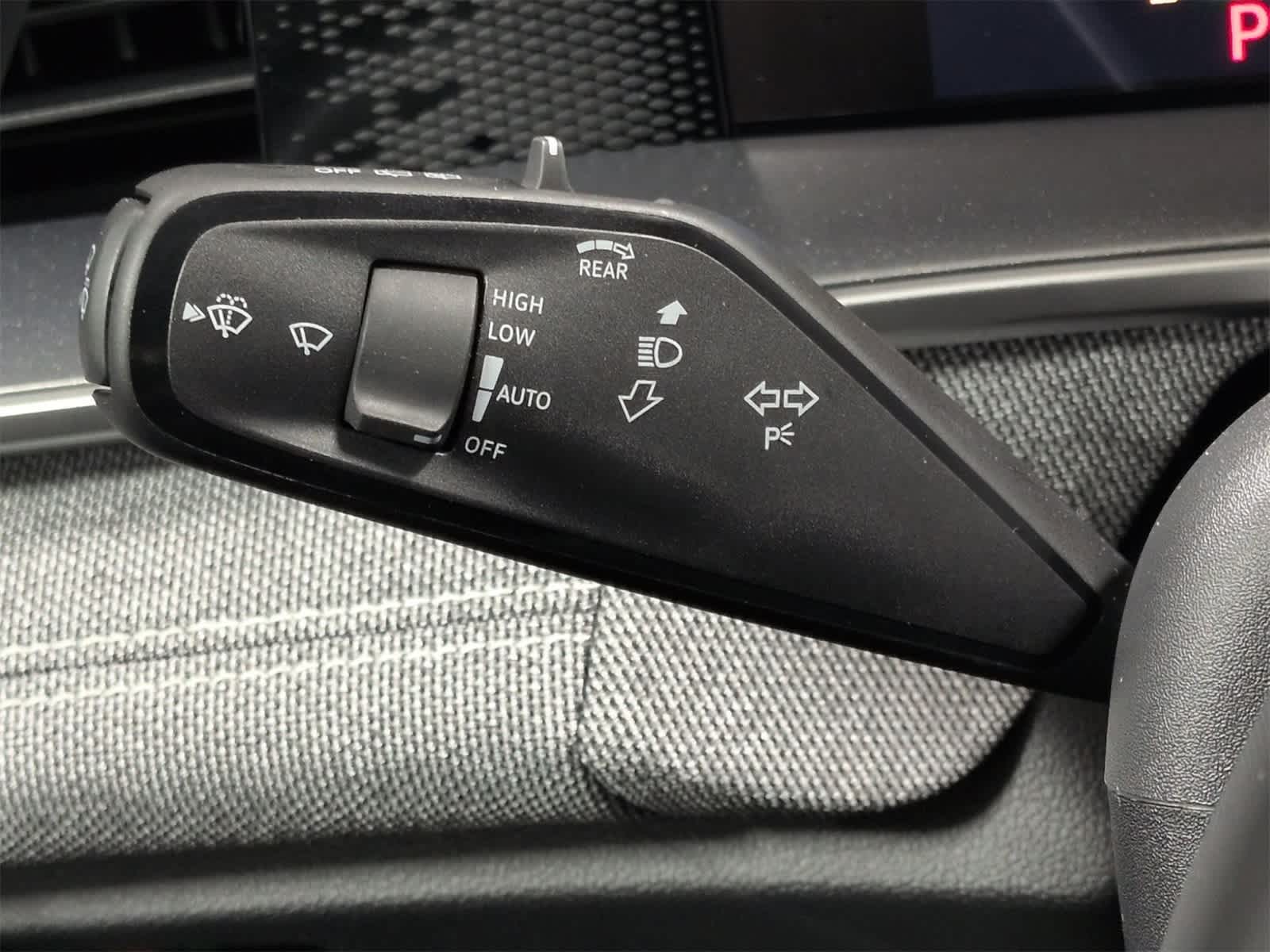 Thumbnail: 2026 Volkswagen Tiguan - 26