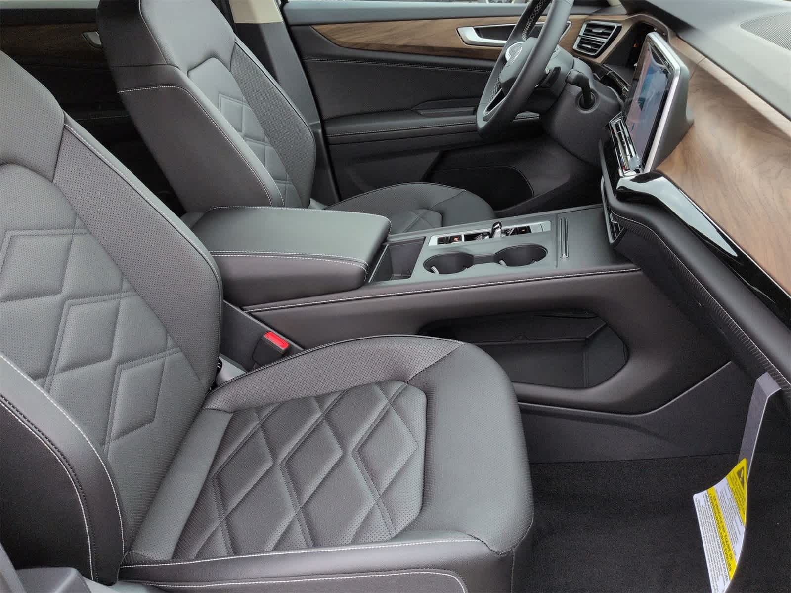 Thumbnail: 2026 Volkswagen Atlas - 21