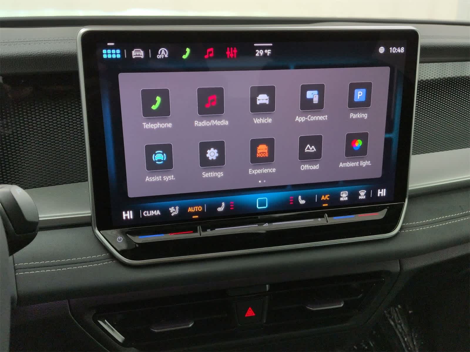 Thumbnail: 2026 Volkswagen Tiguan - 30