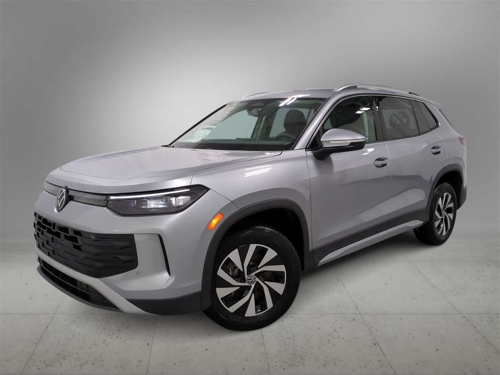 2025 Volkswagen Tiguan SUV 