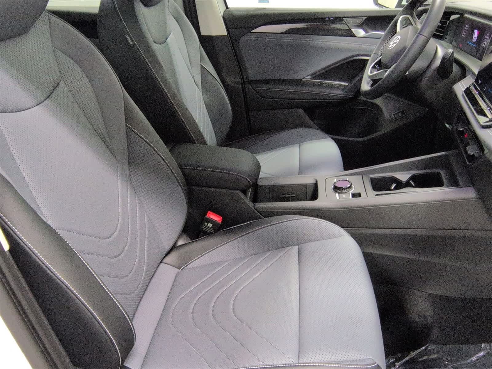 Thumbnail: 2026 Volkswagen Tiguan - 24