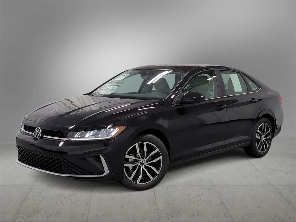 New 2025 Volkswagen Jetta 1.5T SE Sedan