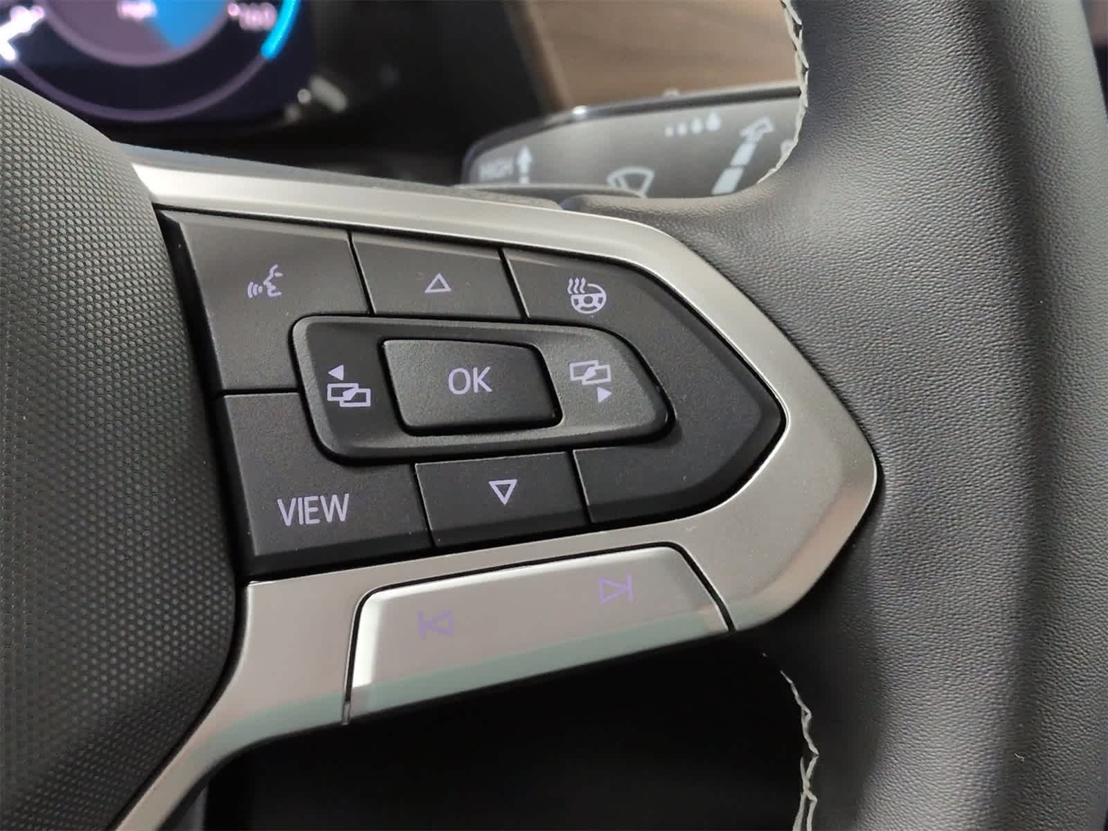 Thumbnail: 2026 Volkswagen Atlas - 25