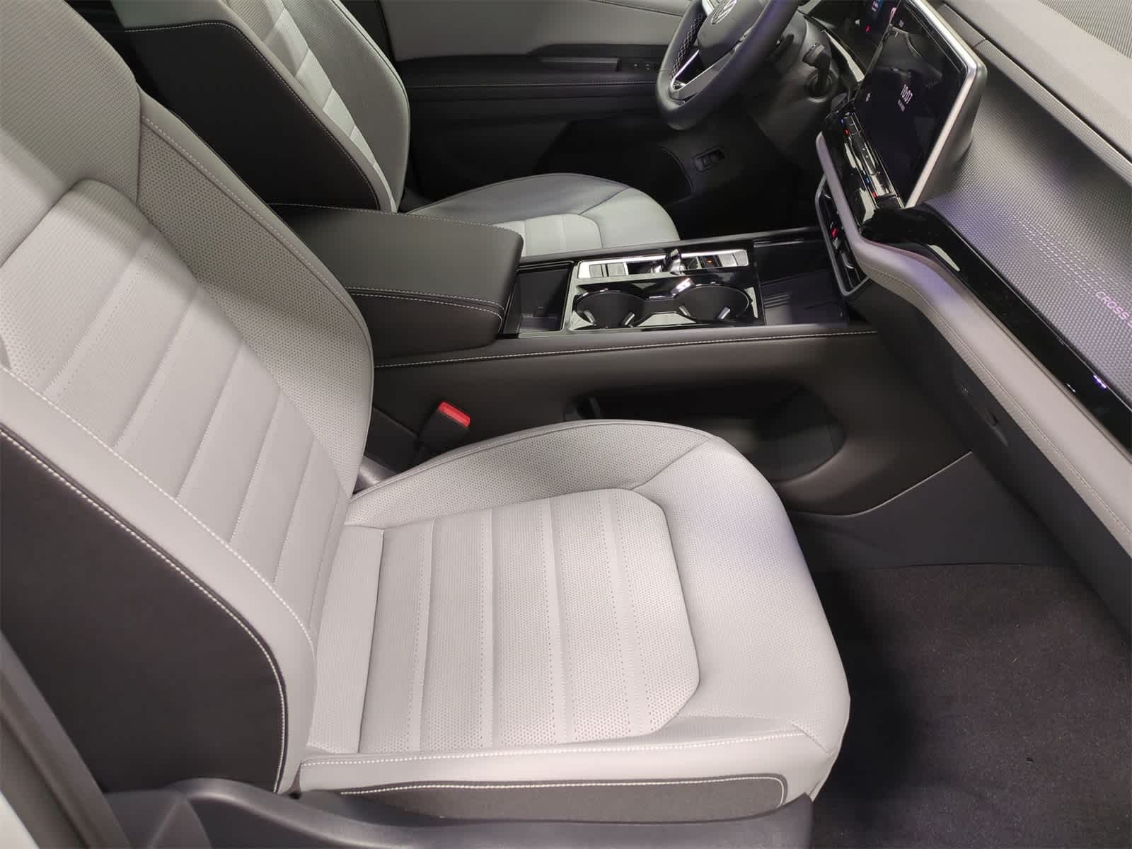 2025 Volkswagen Atlas SEL 24