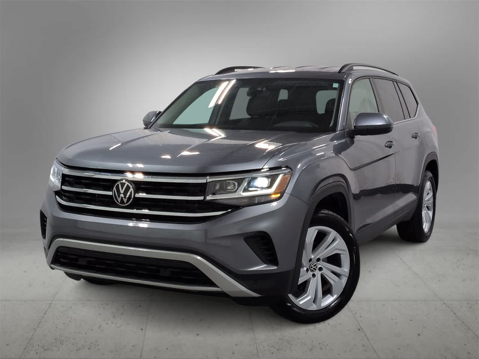 2023 Volkswagen Atlas SE w/Tech's photo