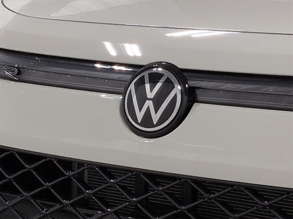 New 2026 Volkswagen Tiguan 2.0T SE R-Line Black SUV