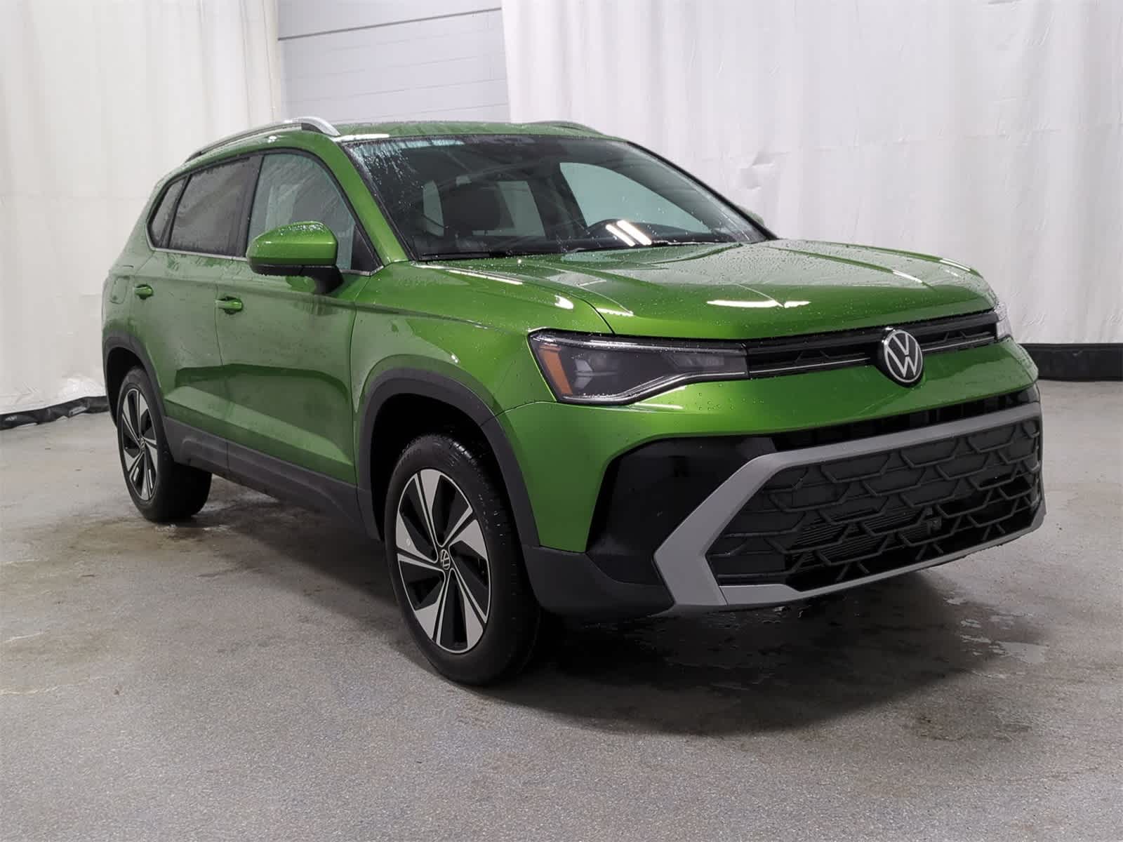 Thumbnail: 2026 Volkswagen Taos - 16