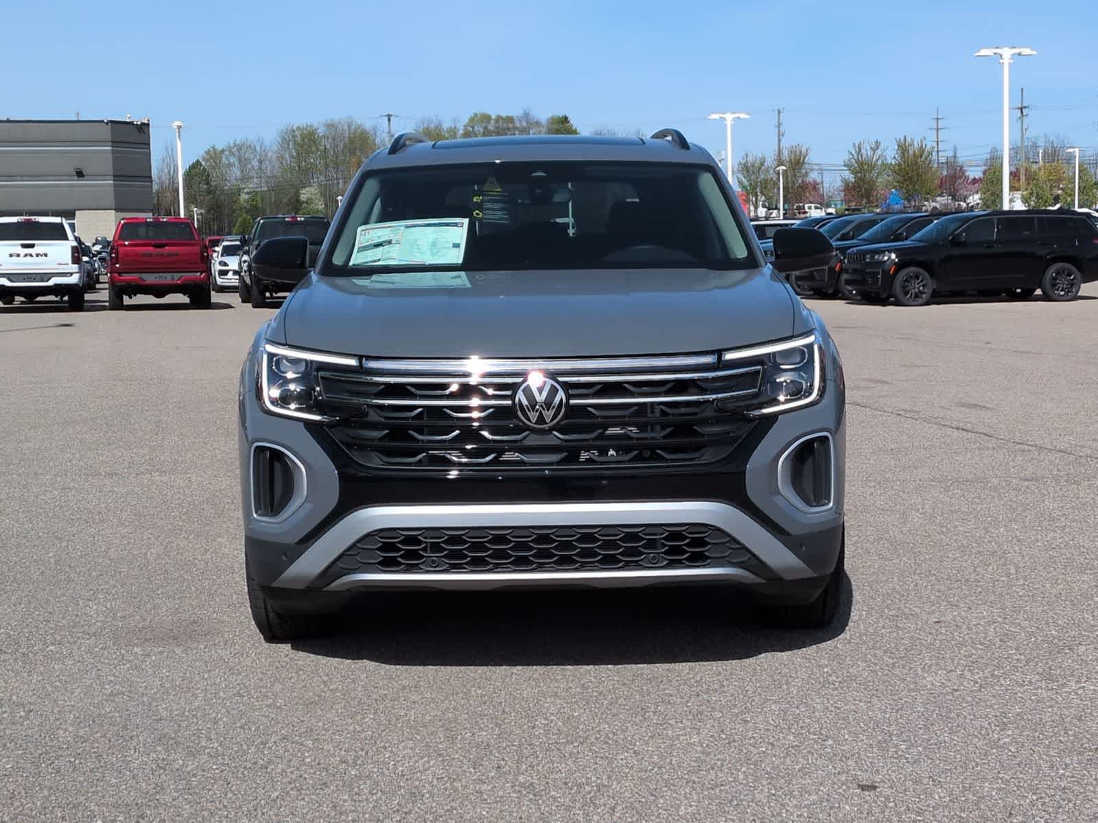 Thumbnail: 2026 Volkswagen Atlas - 17