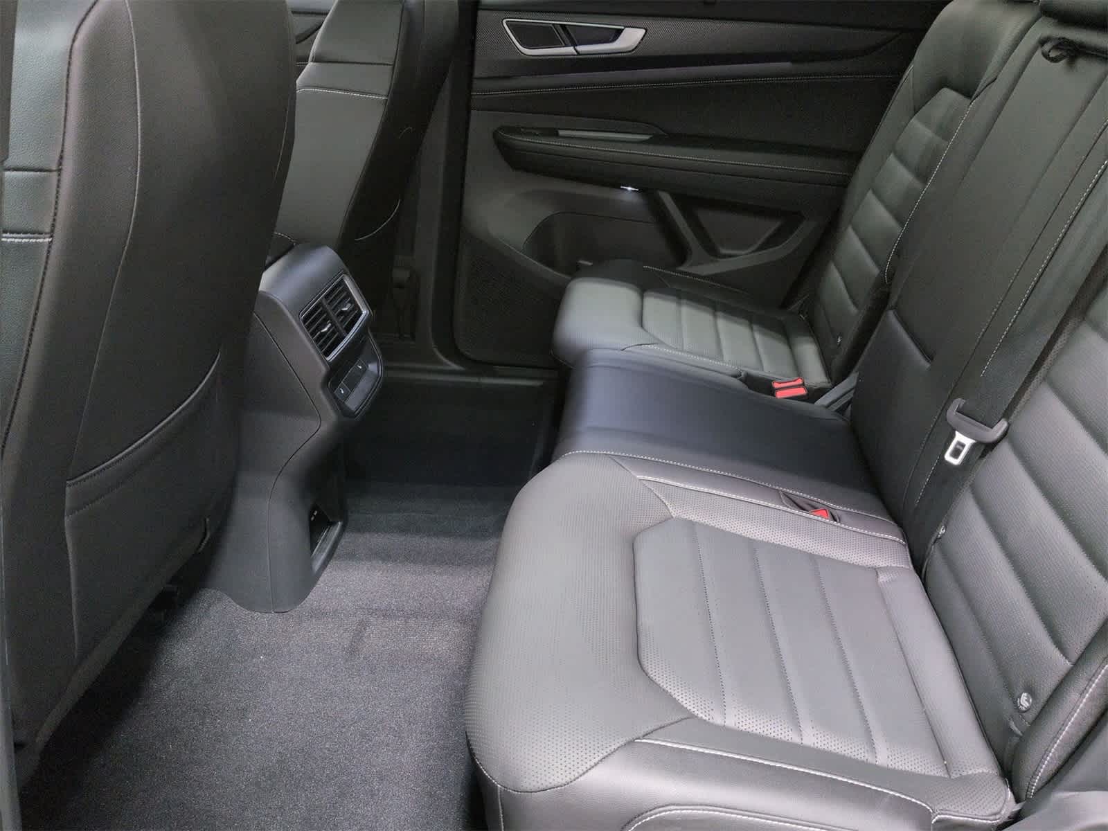 Thumbnail: 2026 Volkswagen Atlas - 21