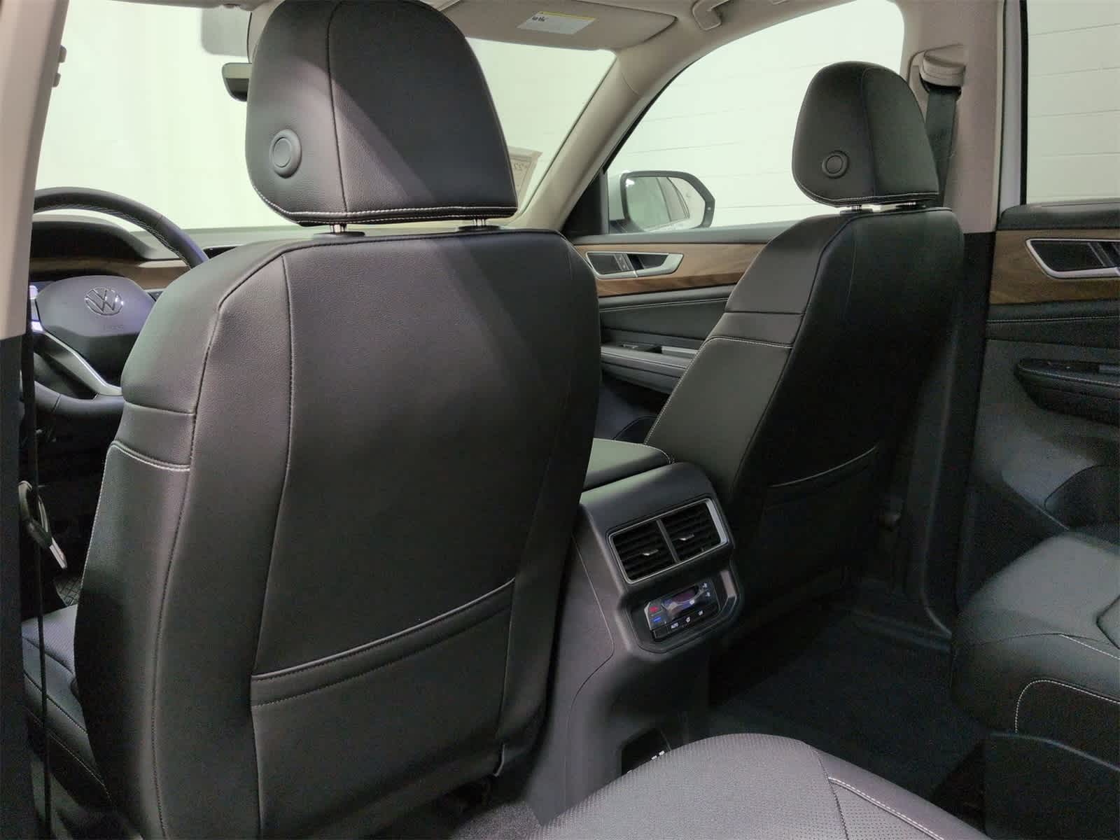 Thumbnail: 2026 Volkswagen Atlas - 19