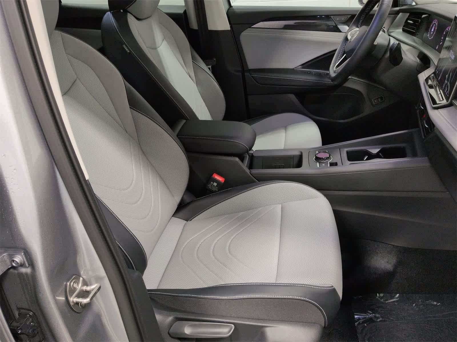 Thumbnail: 2026 Volkswagen Tiguan - 24