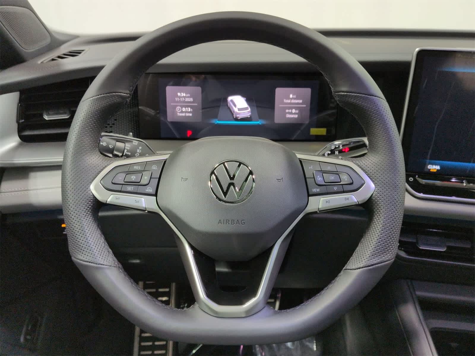 Thumbnail: 2026 Volkswagen Tiguan - 25