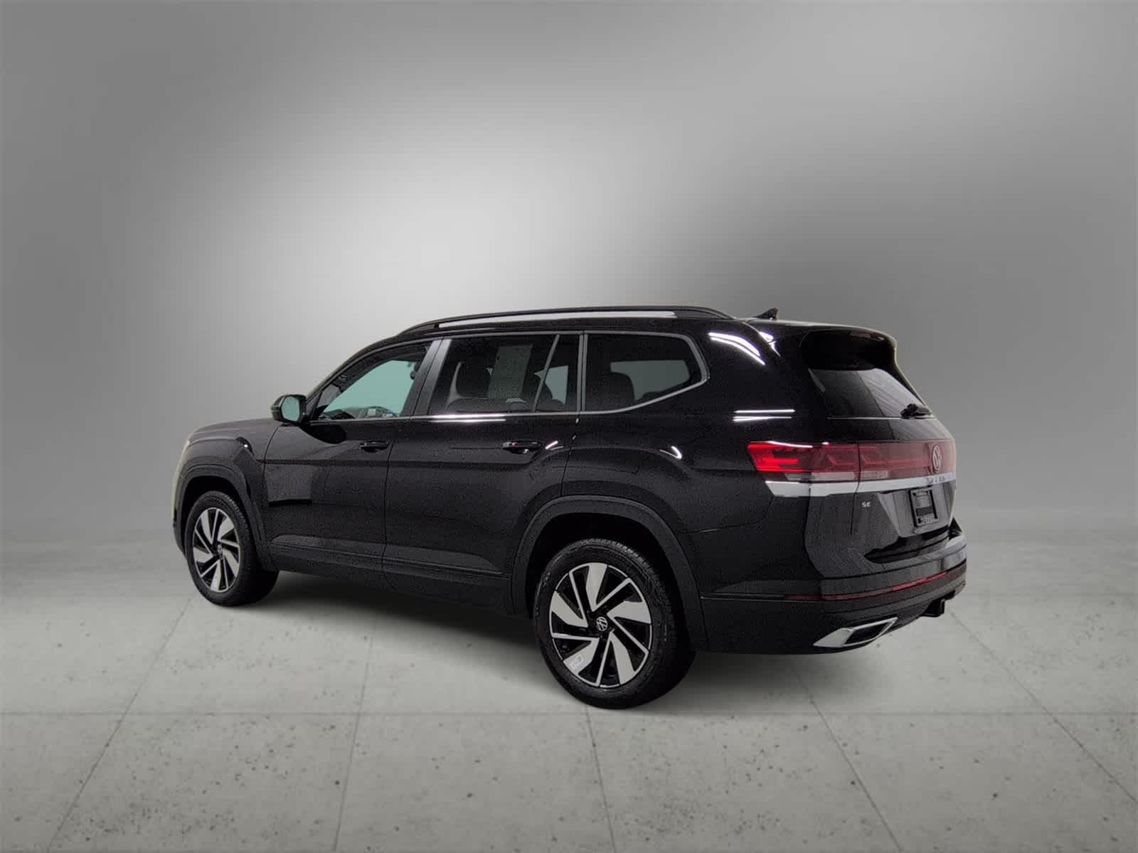 Thumbnail: 2026 Volkswagen Atlas - 6