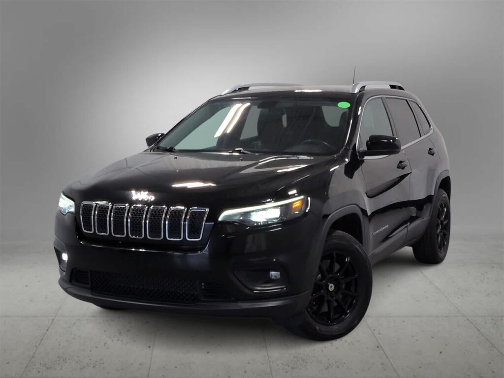 Used 2019 Jeep Cherokee Latitude Plus 4x4 SUV
