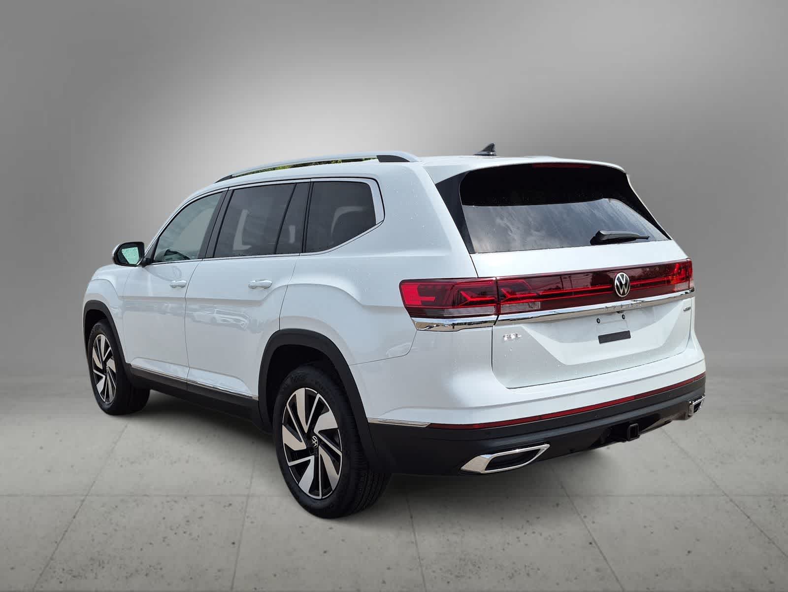 Thumbnail: 2026 Volkswagen Atlas - 6