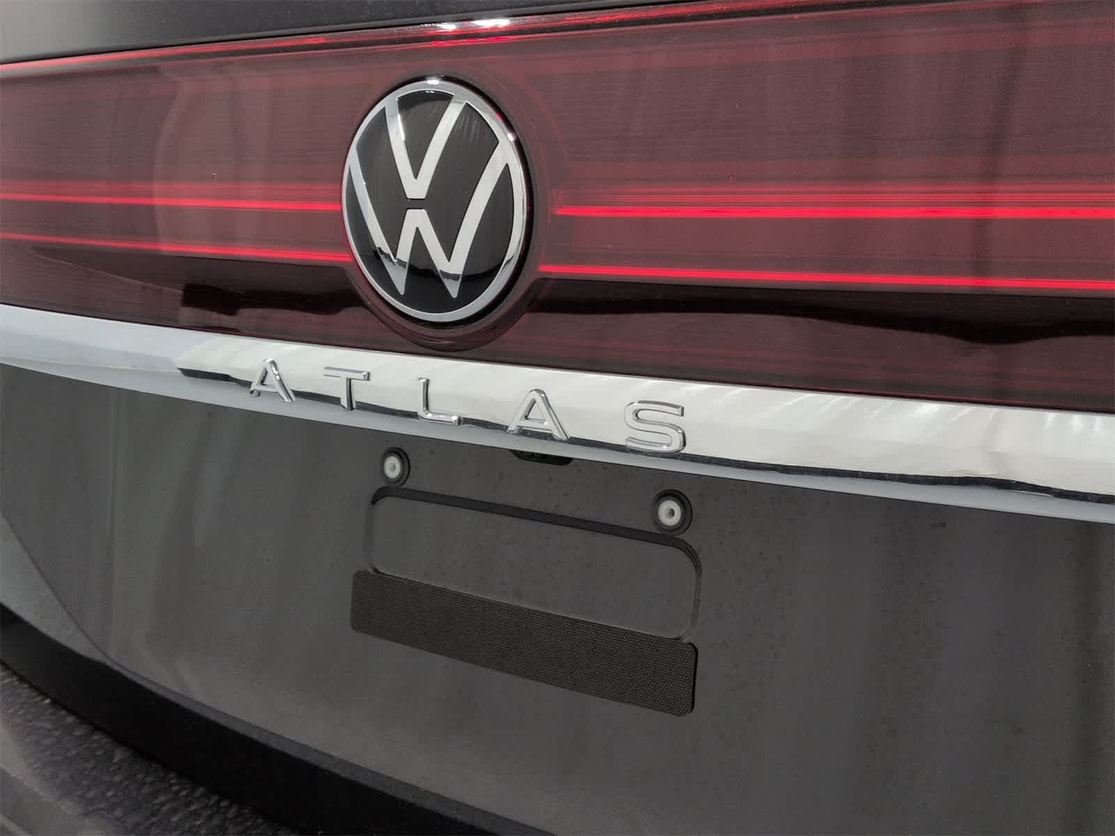 Thumbnail: 2026 Volkswagen Atlas - 13
