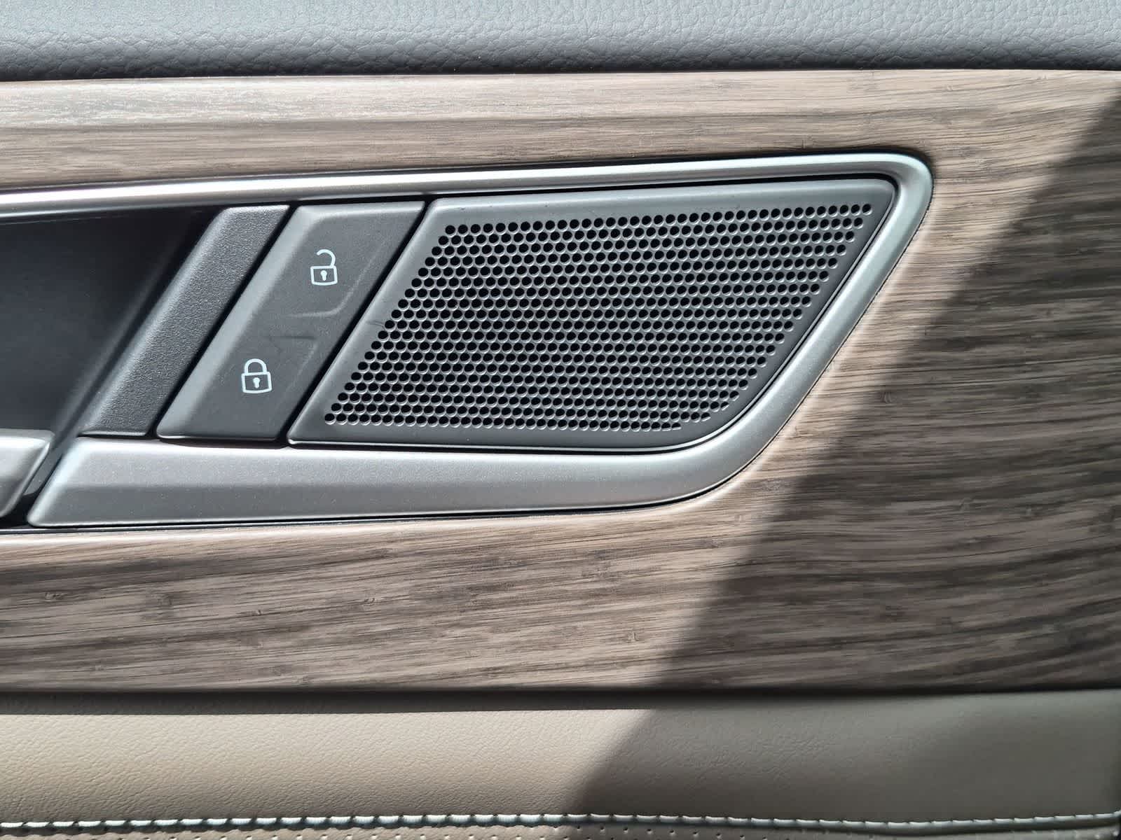 Thumbnail: 2026 Volkswagen Atlas - 38