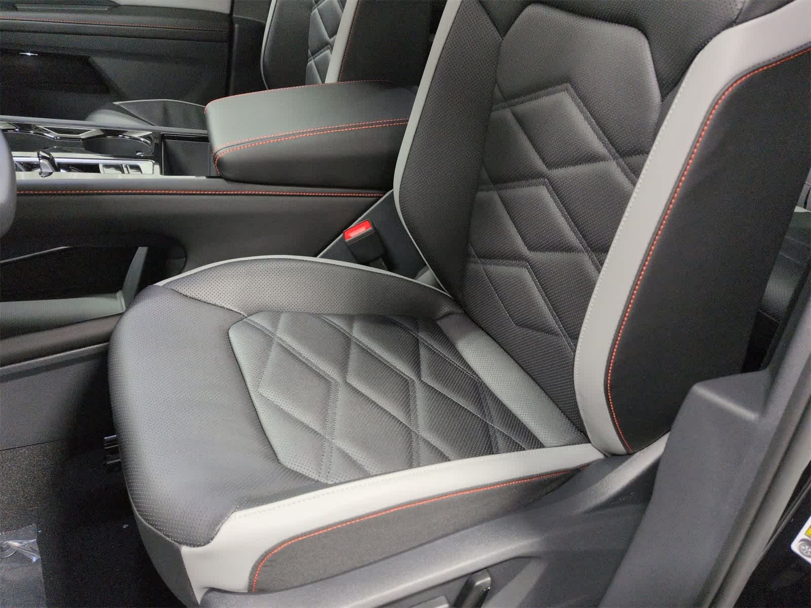 Thumbnail: 2026 Volkswagen Atlas - 17