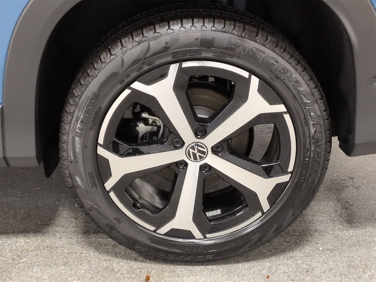 Thumbnail: 2026 Volkswagen Tiguan - 14