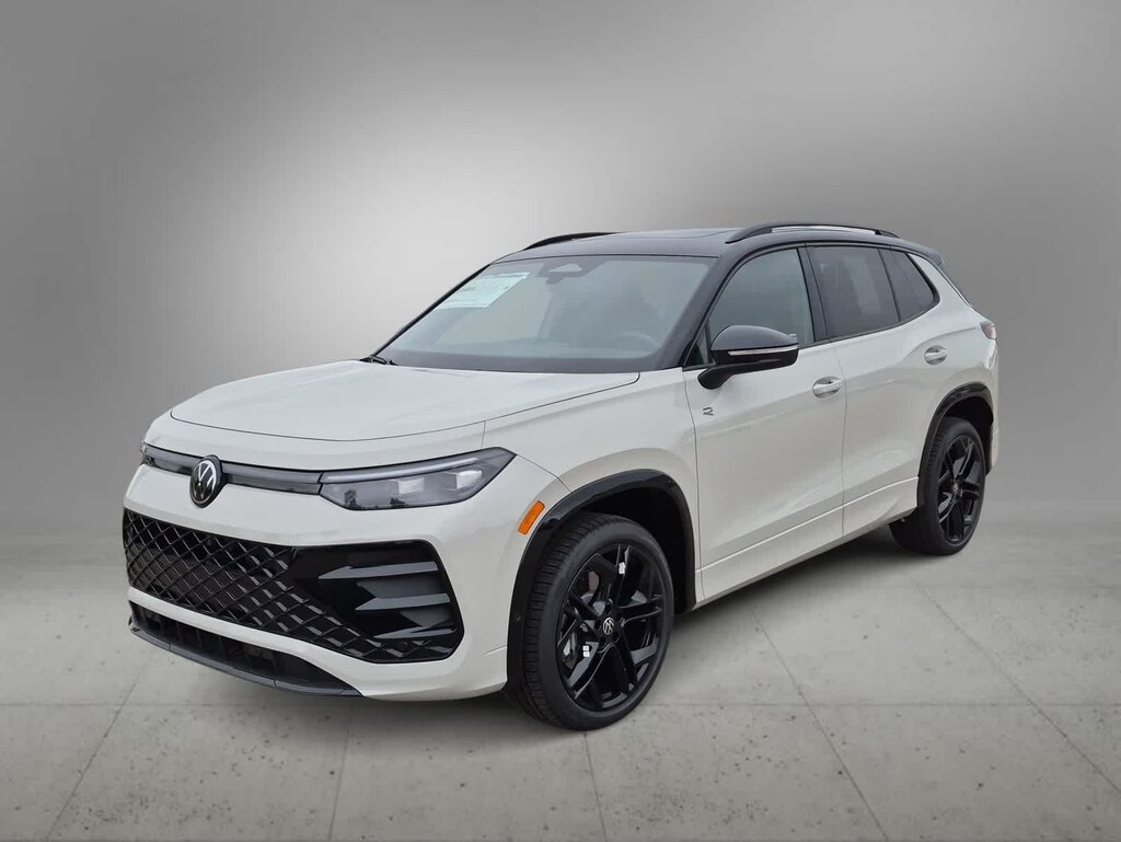New 2026 Volkswagen Tiguan 2.0T SE R-Line Black SUV