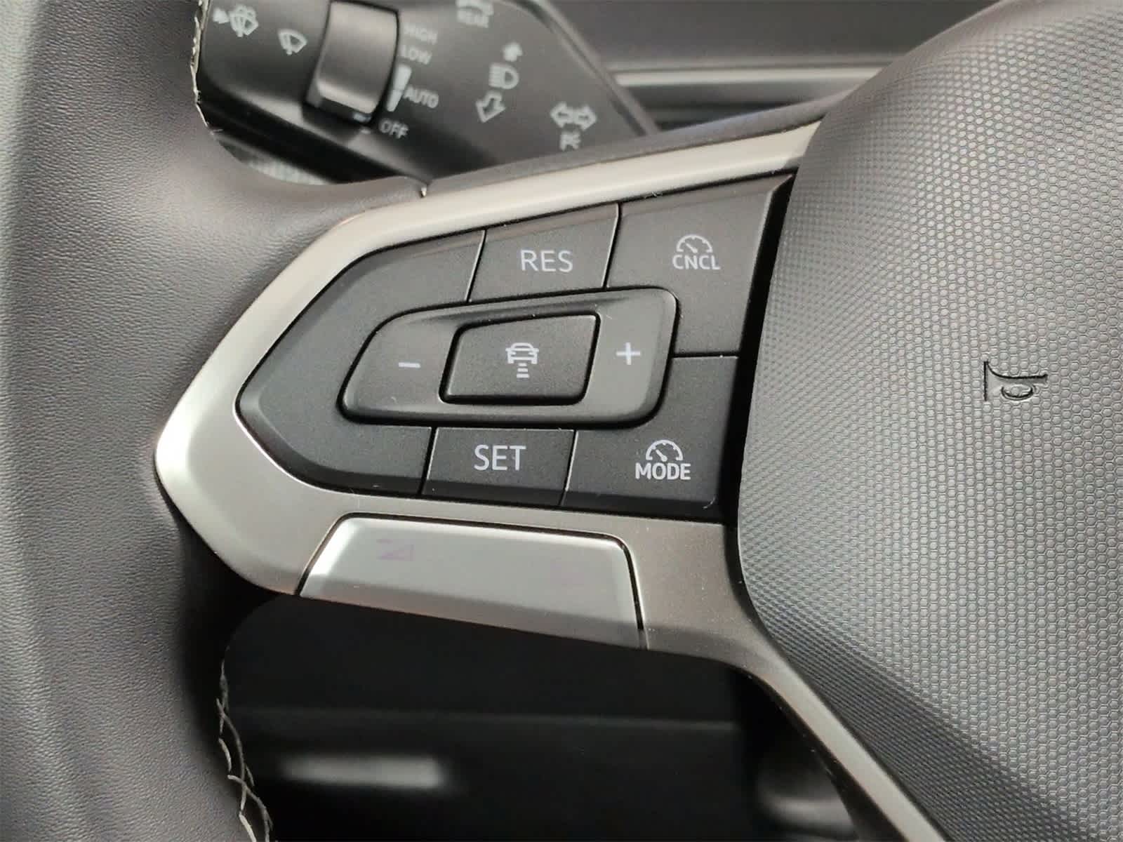 Thumbnail: 2026 Volkswagen Tiguan - 24