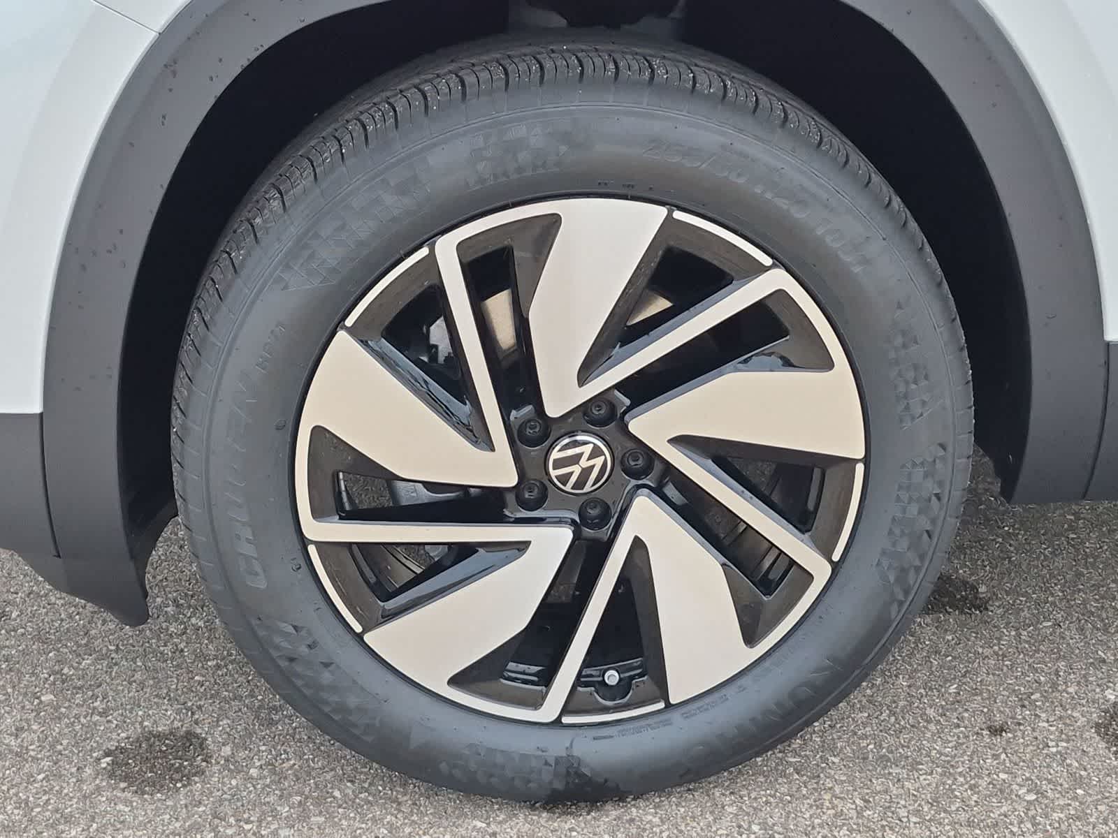 Thumbnail: 2026 Volkswagen Atlas - 20