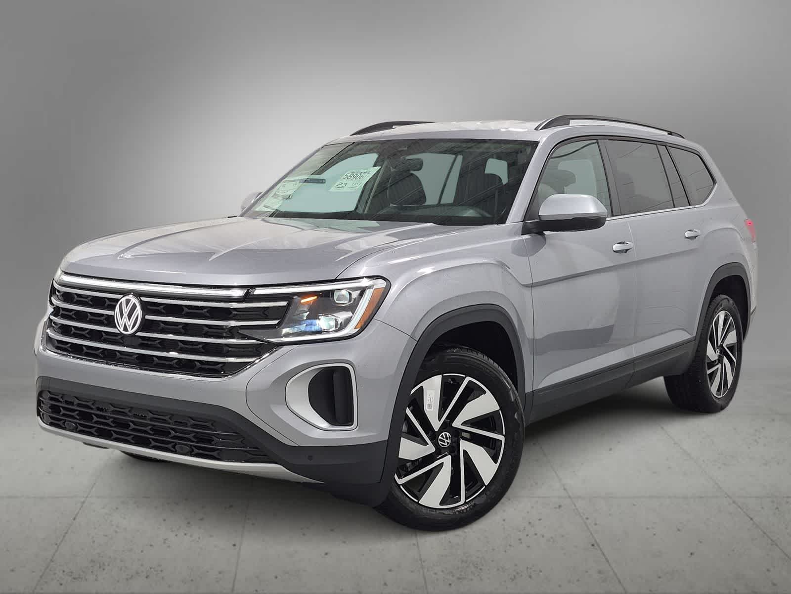 2026 Volkswagen Atlas SE w/Tech