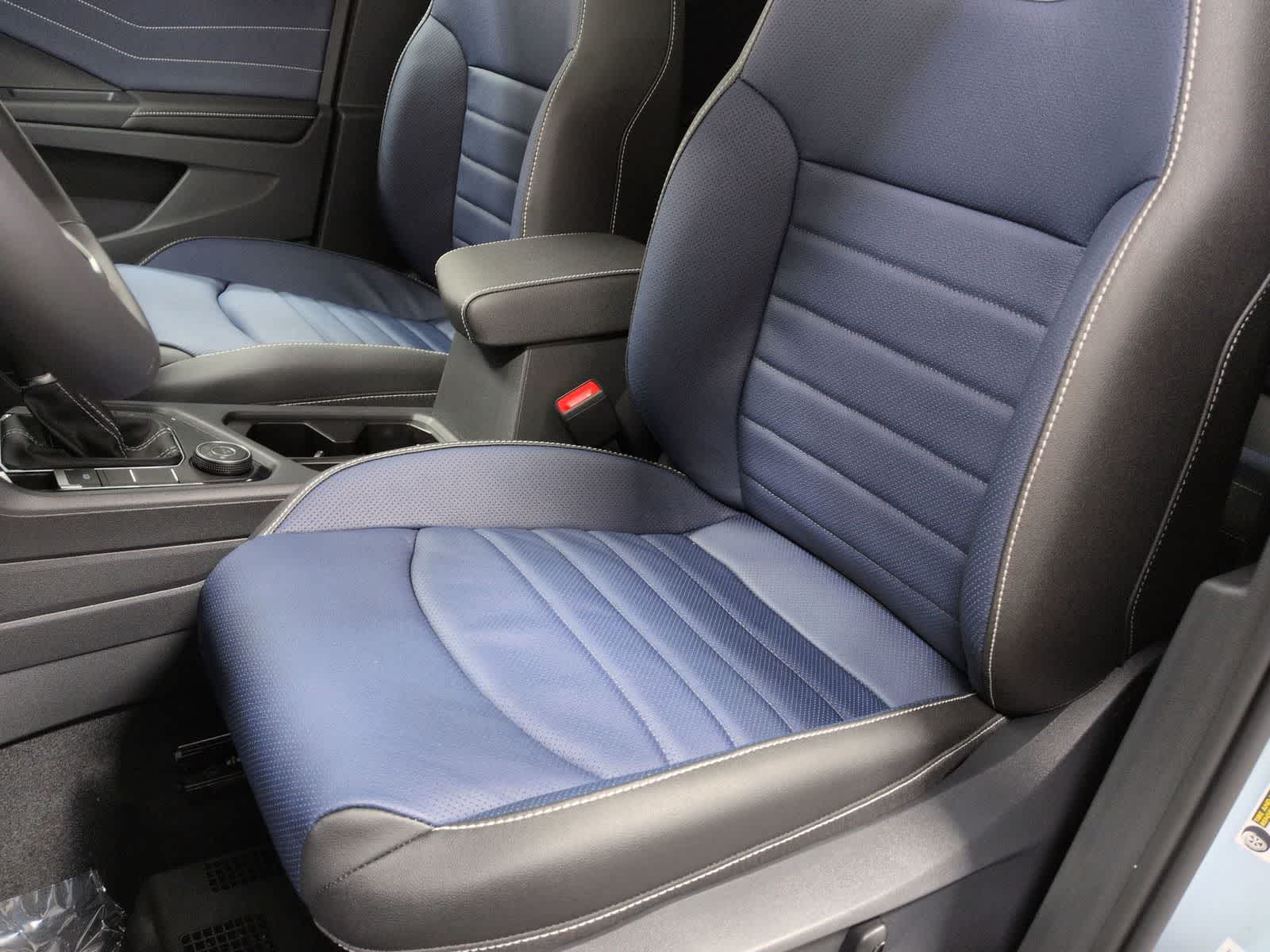 2026 Volkswagen Taos SEL - Photo 17