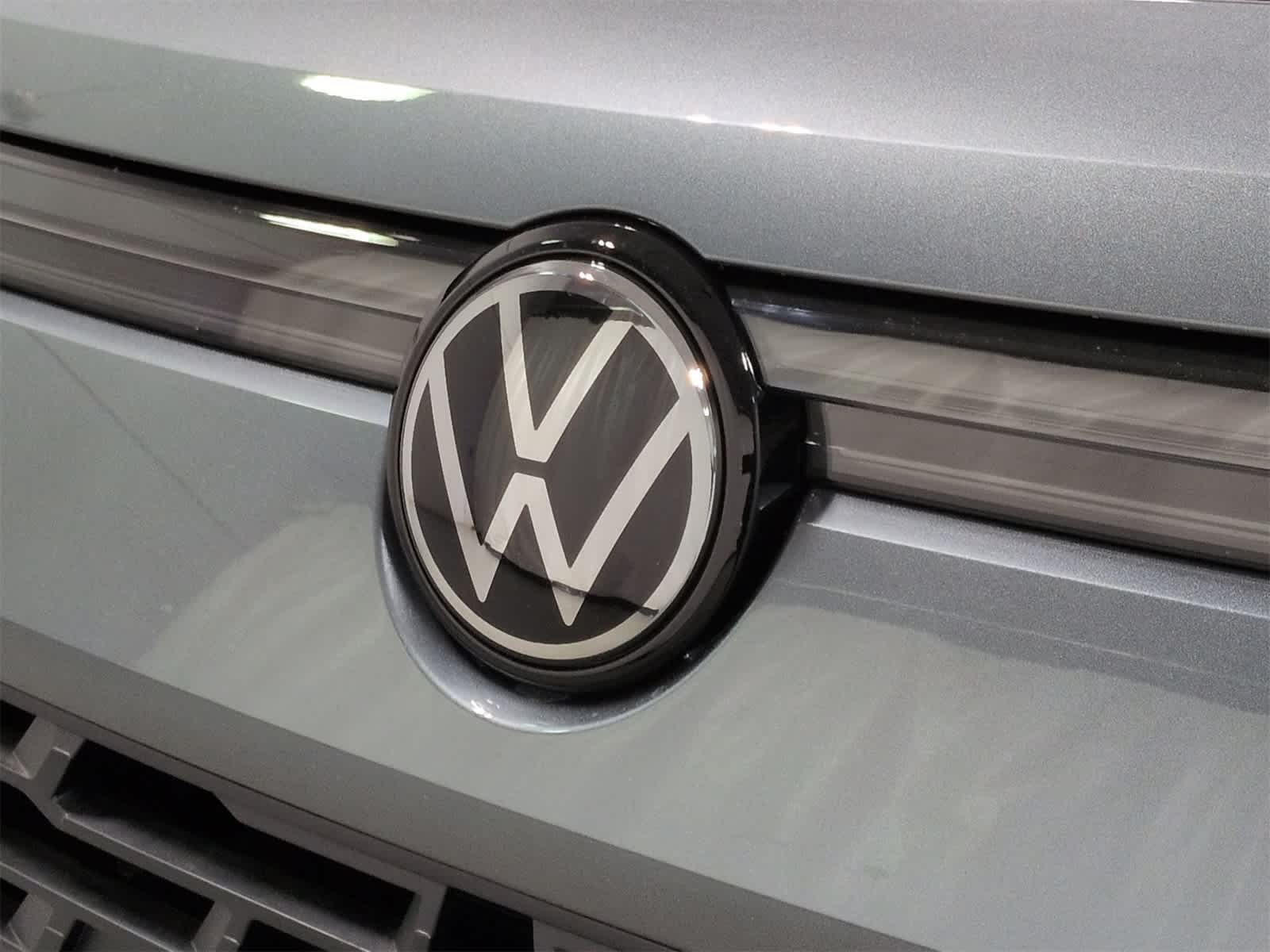 Thumbnail: 2026 Volkswagen Tiguan - 13