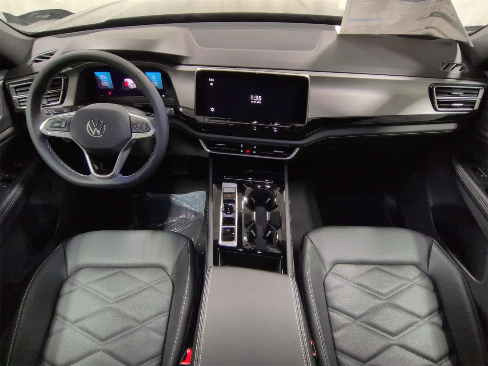 Thumbnail: 2026 Volkswagen Atlas - 16