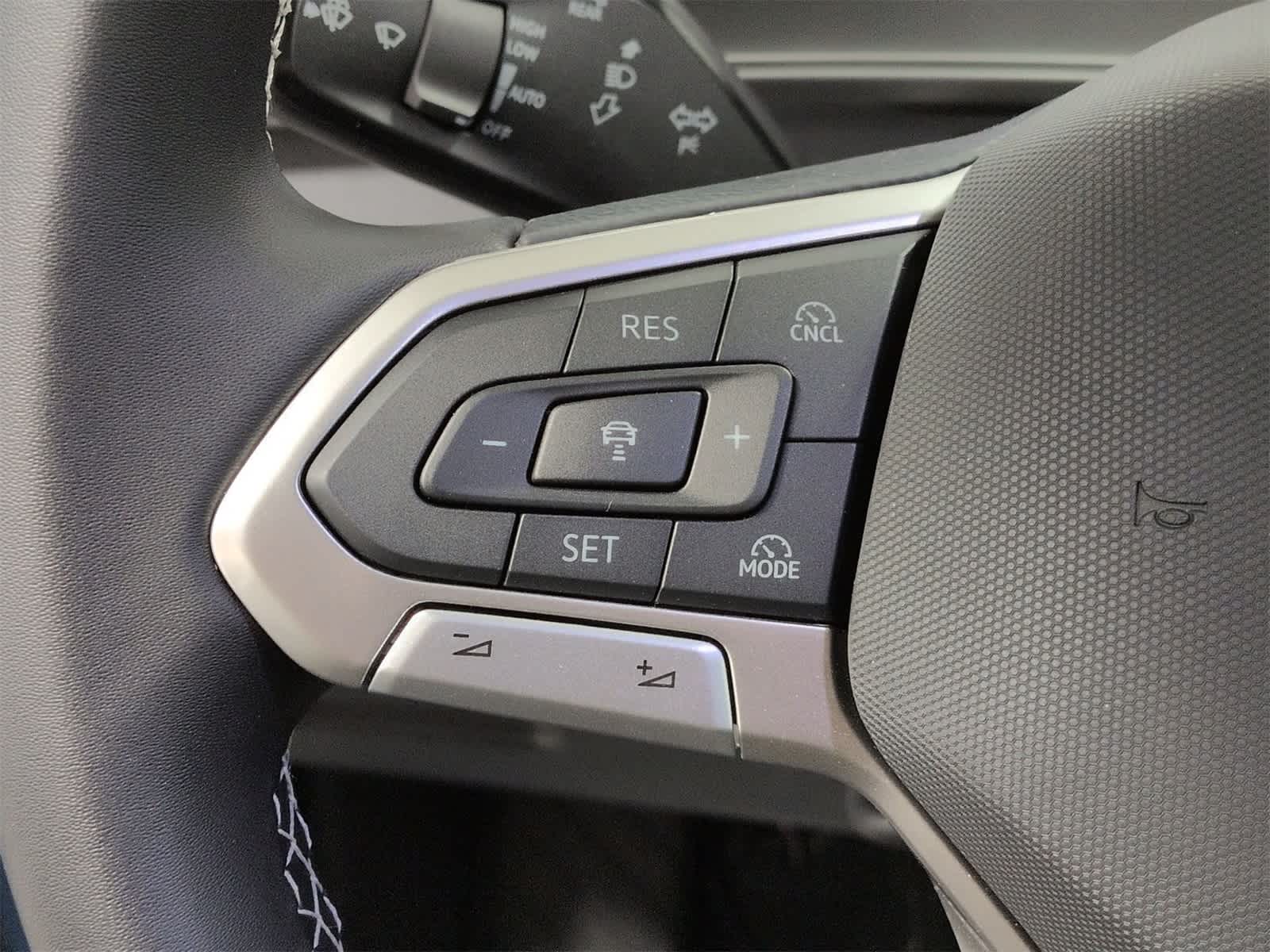 Thumbnail: 2026 Volkswagen Tiguan - 24