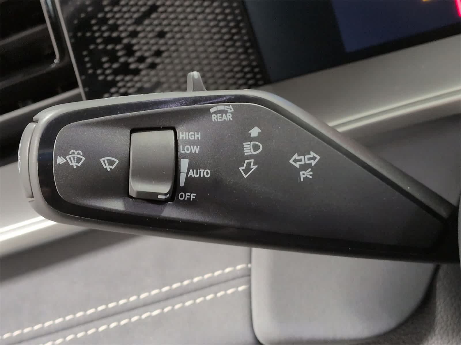 Thumbnail: 2026 Volkswagen Tiguan - 28