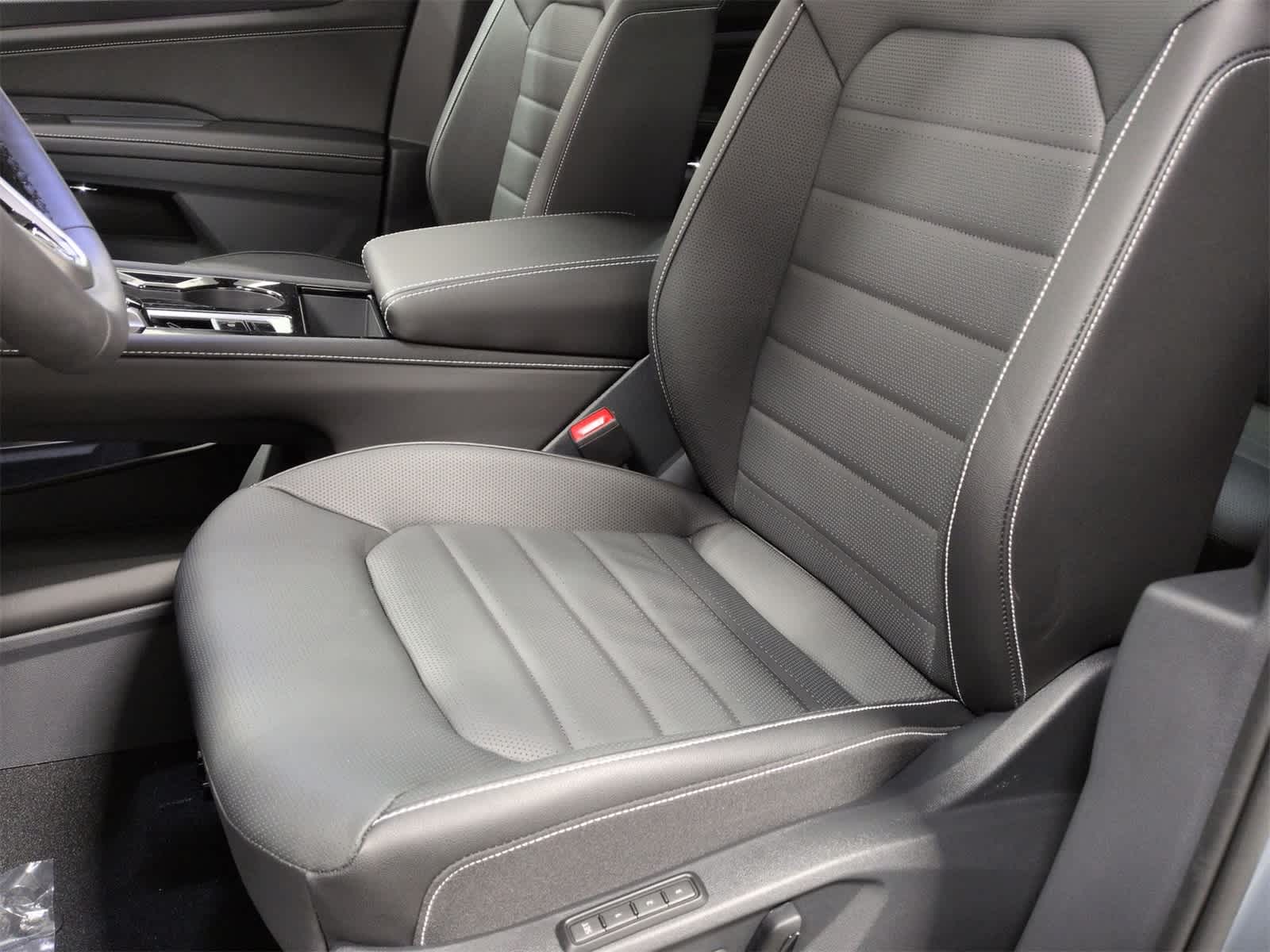 Thumbnail: 2026 Volkswagen Atlas - 17