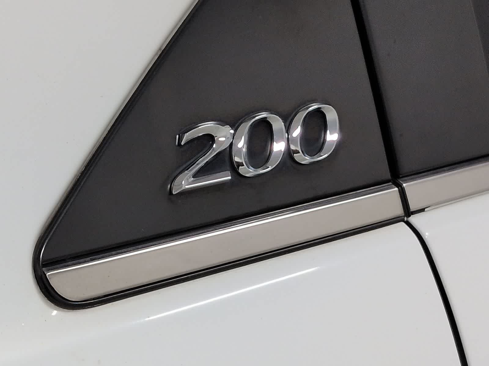 Thumbnail: 2013 Chrysler 200 - 12