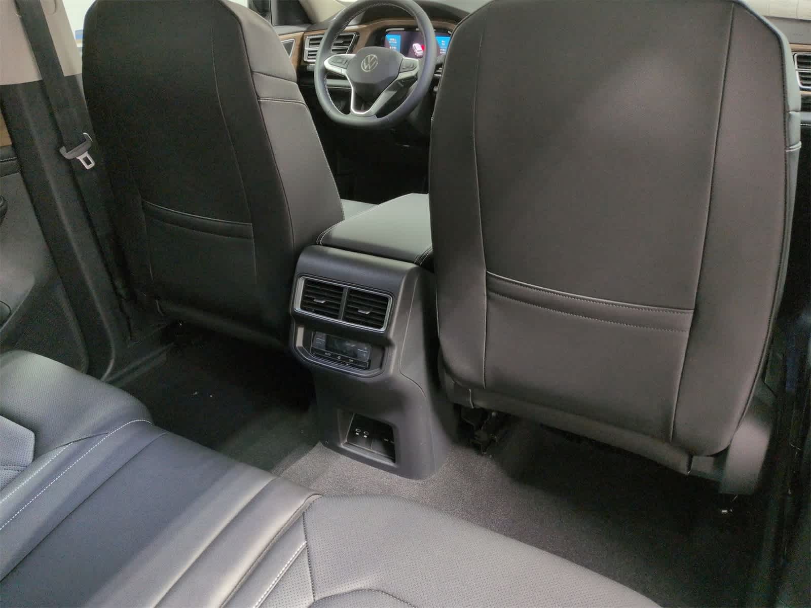 Thumbnail: 2026 Volkswagen Atlas - 19