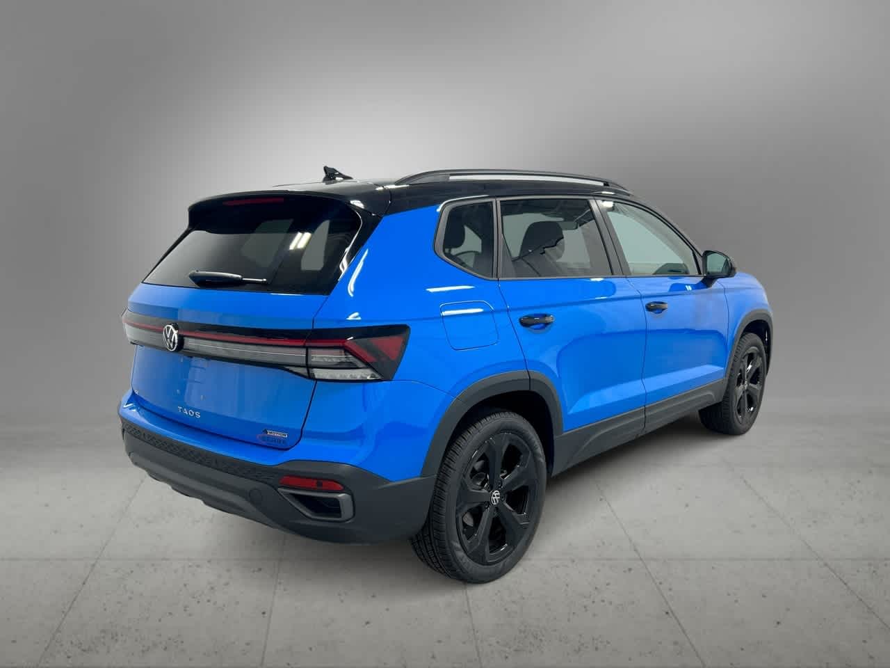 Thumbnail: 2025 Volkswagen Taos - 8