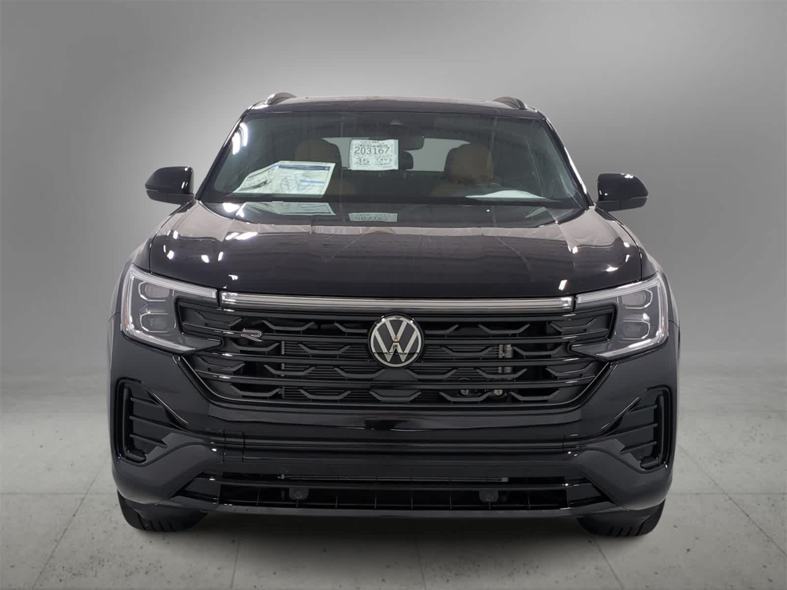 2026 Volkswagen Atlas Cross Sport SEL R-Line photo 3