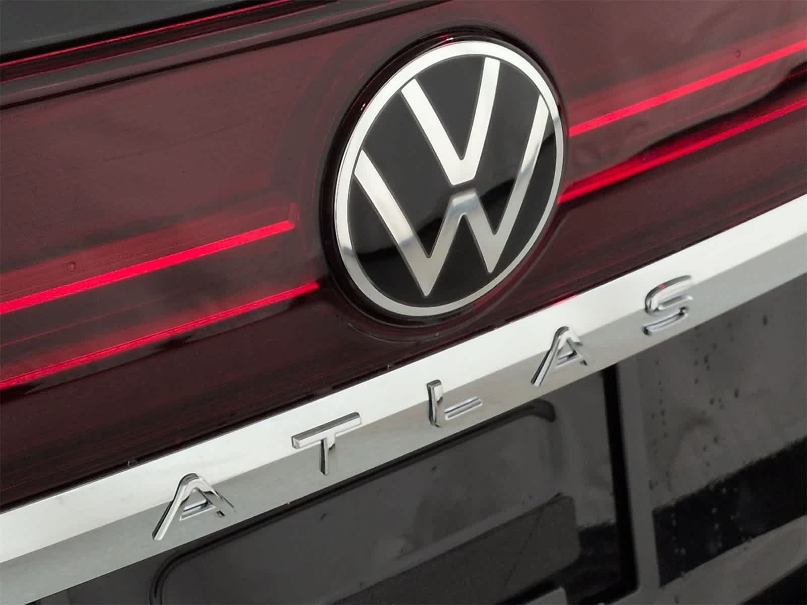 Thumbnail: 2026 Volkswagen Atlas - 13