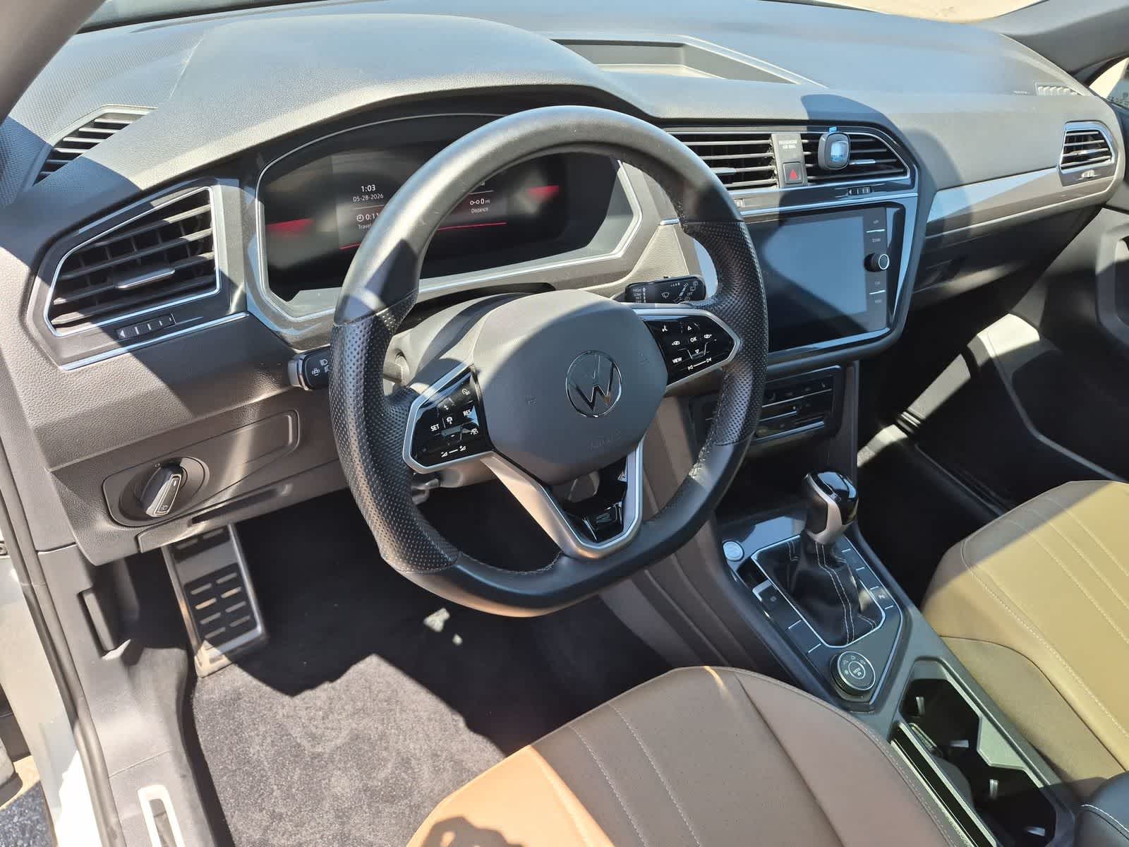 Thumbnail: 2023 Volkswagen Tiguan - 9