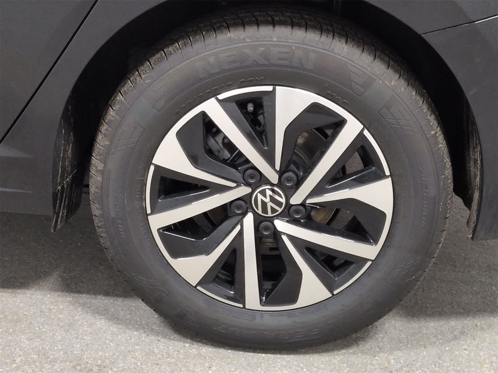 Thumbnail: 2026 Volkswagen Jetta - 14