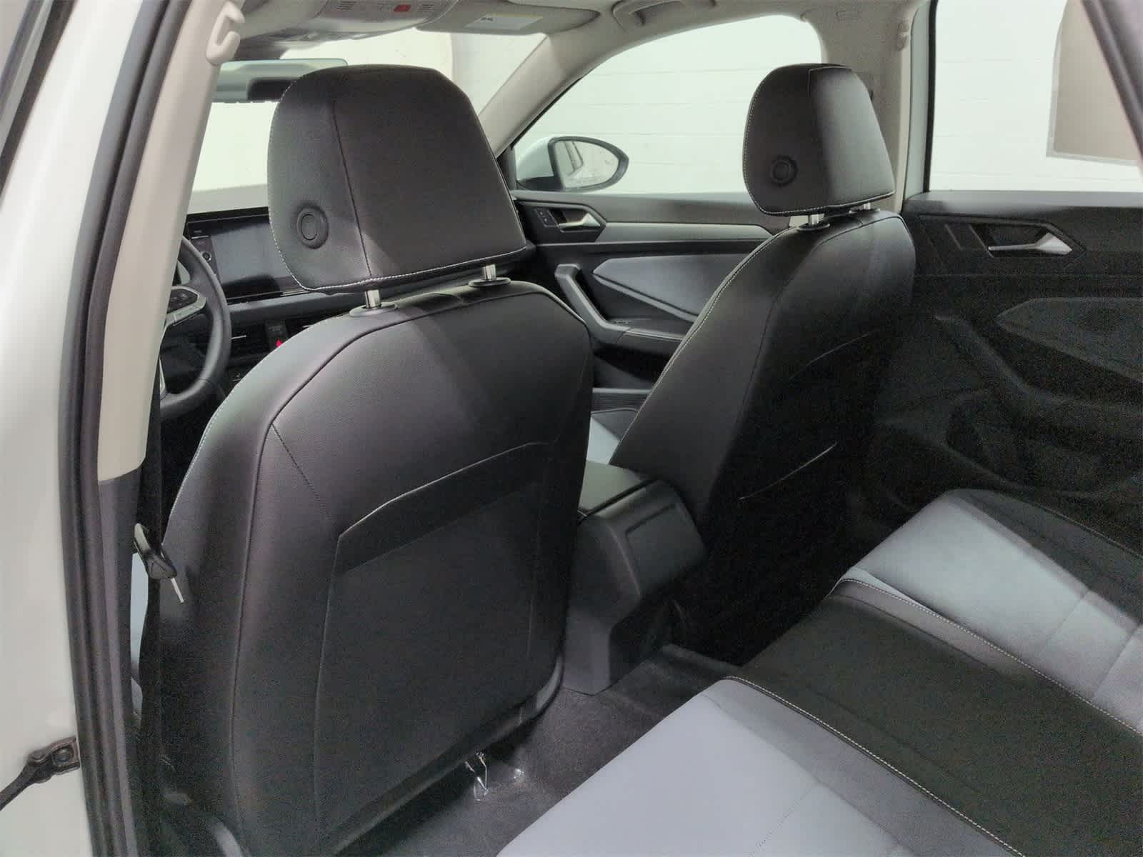 Thumbnail: 2026 Volkswagen Jetta - 19