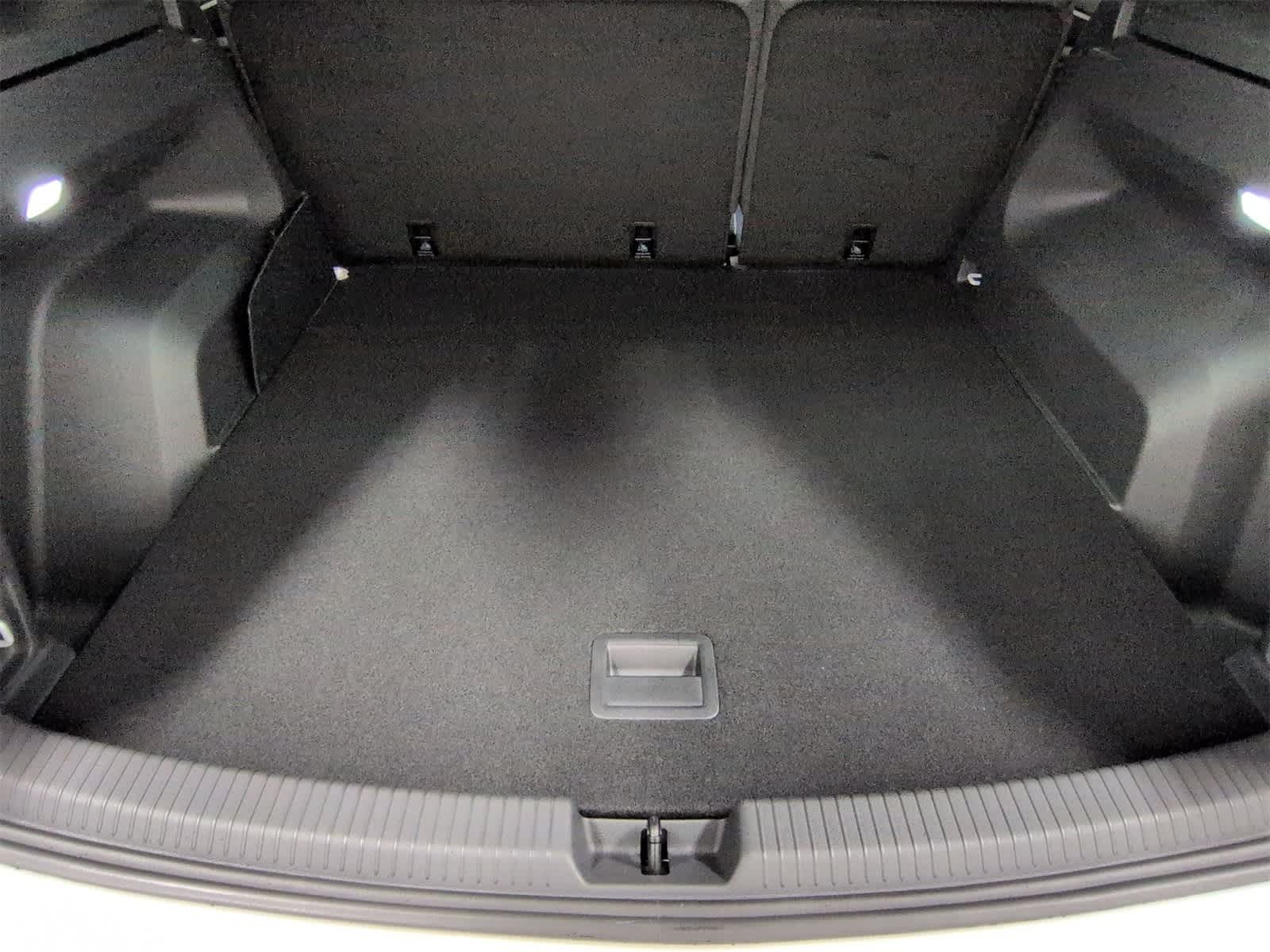 Thumbnail: 2026 Volkswagen Atlas - 37