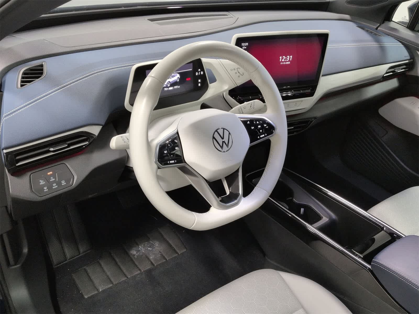 Used 2023 Volkswagen ID.4 PRO S PLUS with VIN 1V2JNPE83PC052789 for sale in Farmington Hills, MI