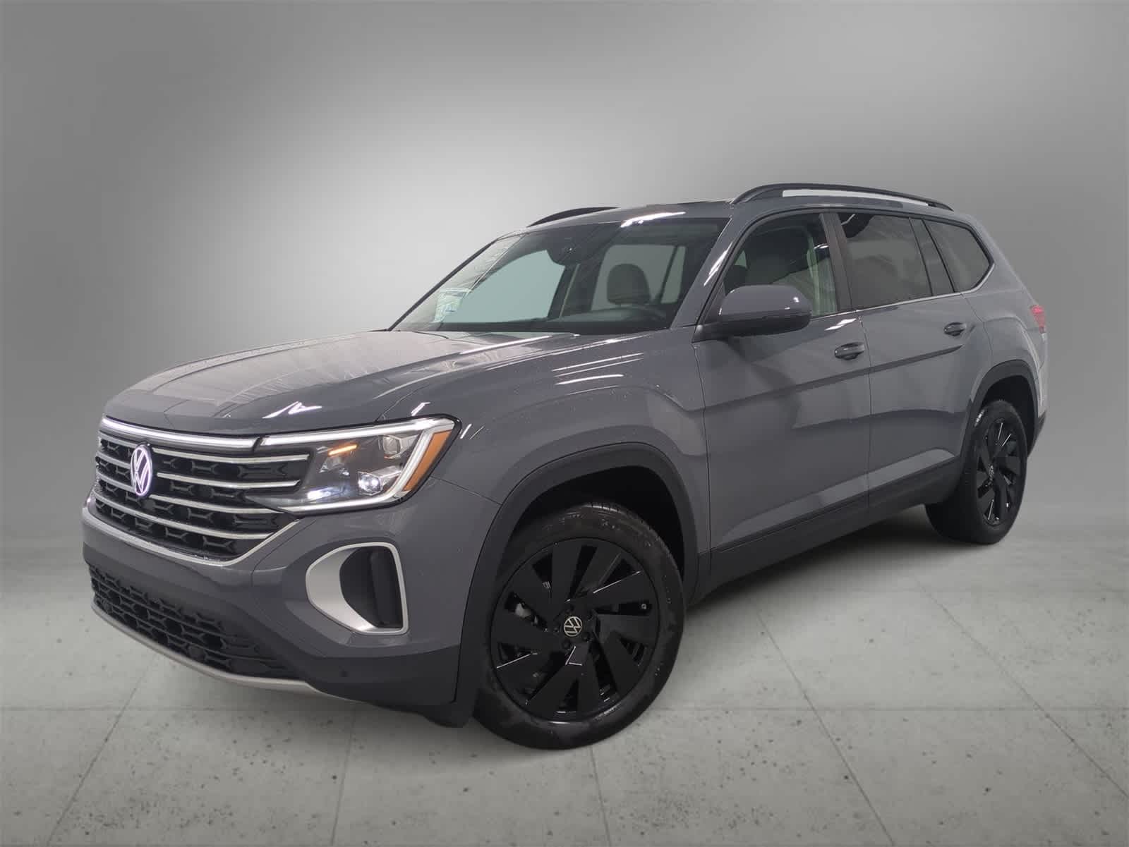 2025 Volkswagen Atlas SE -
                  Farmington Hills, MI