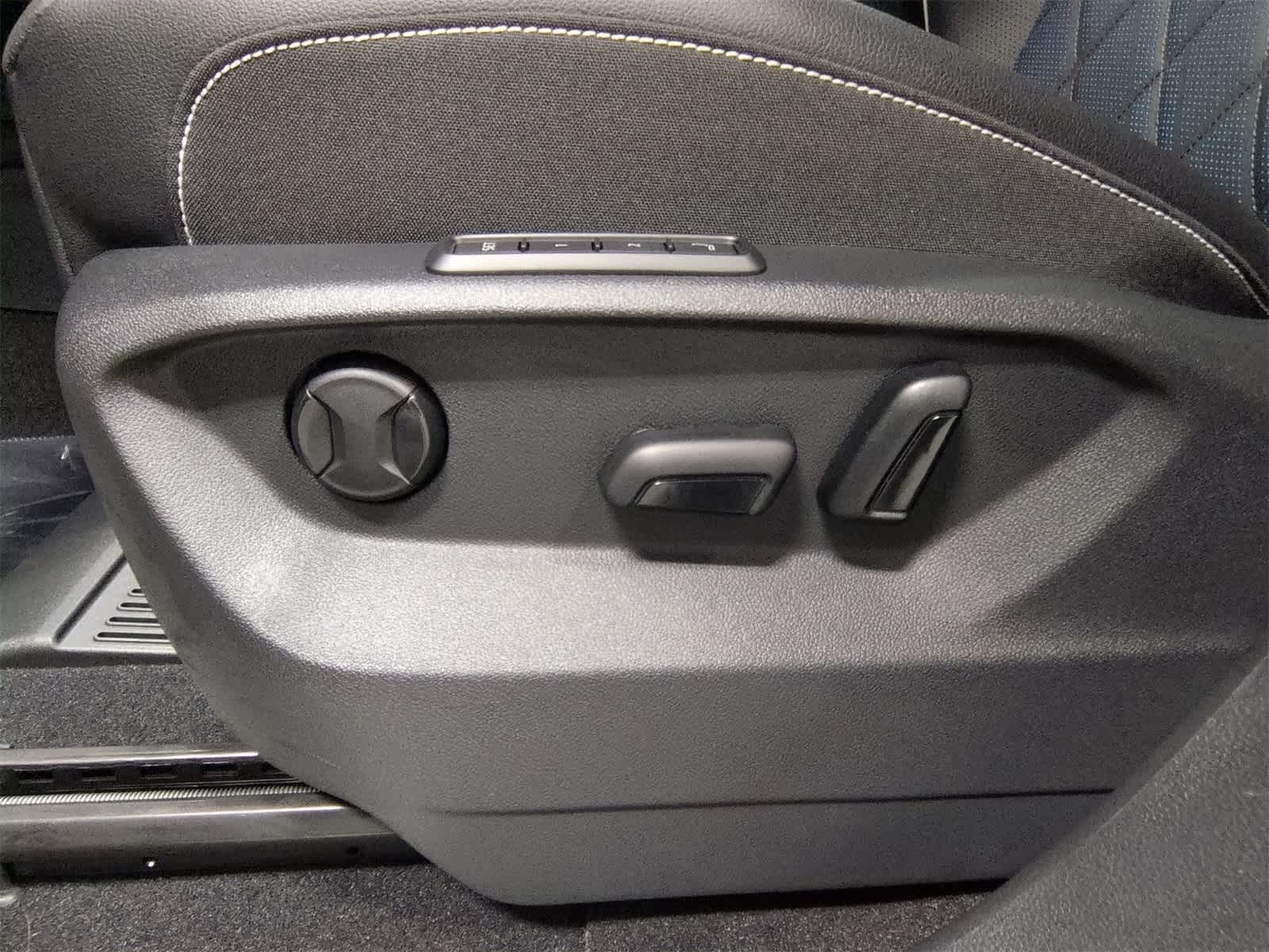 Thumbnail: 2026 Volkswagen Atlas - 18