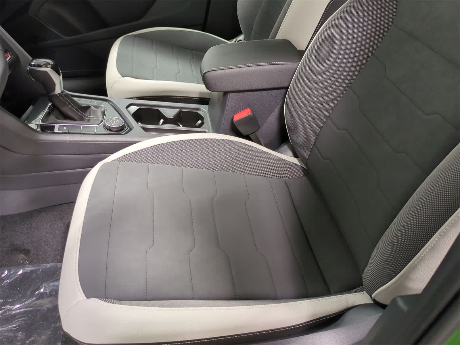 Thumbnail: 2026 Volkswagen Taos - 23