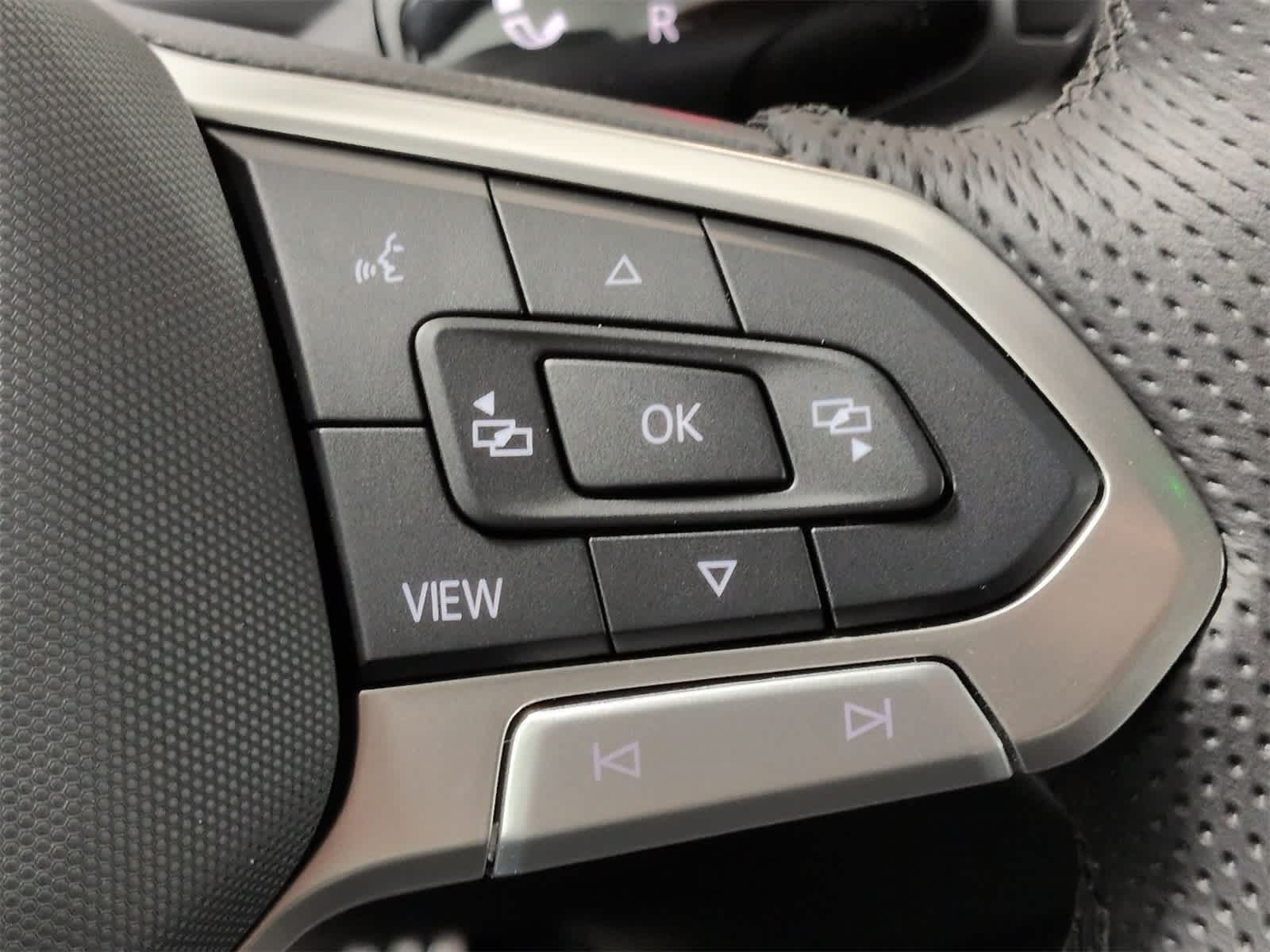 Thumbnail: 2026 Volkswagen Tiguan - 27